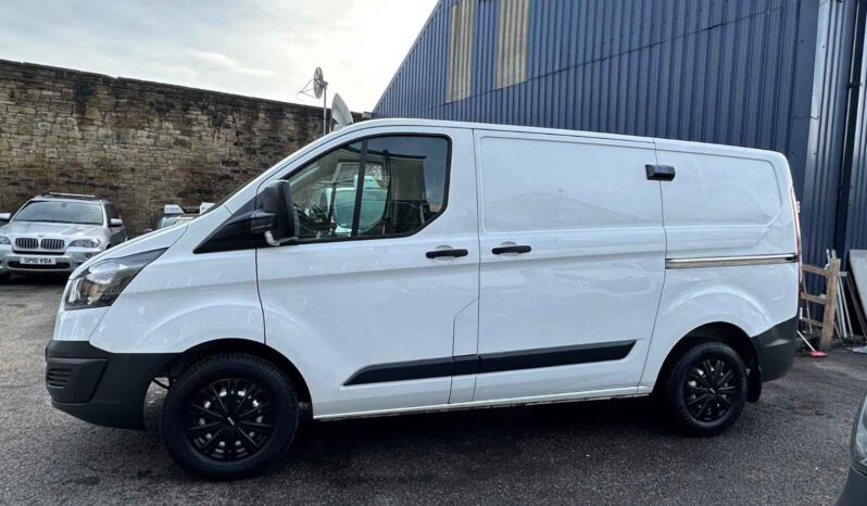 
								2018 FORD TRANSIT CUSTOM 2.0 TDCi 105ps Low Roof Van (EK18JJF) full									