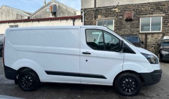 
										2018 FORD TRANSIT CUSTOM 2.0 TDCi 105ps Low Roof Van (EK18JJF) full									