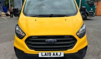 
										2019 FORD TRANSIT CUSTOM 2.0 TDCi 130ps Low Roof Van (LA19AAJ) full									