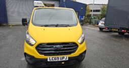 2019 FORD TRANSIT CUSTOM 2.0 Eco Blue 130ps Low Roof Leader Van (LC69UPJ)