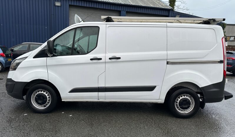 
								2017 FORD TRANSIT CUSTOM 2.0 TDCi 105ps Low Roof Van (LC66 YHH) full									