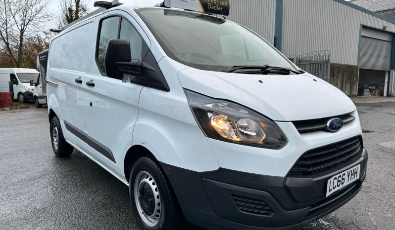 
								2017 FORD TRANSIT CUSTOM 2.0 TDCi 105ps Low Roof Van (LC66 YHH) full									