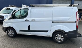 
										FORD TRANSIT CUSTOM 2.0 TDCi 105ps Low Roof Van (LF17 OLJ) full									