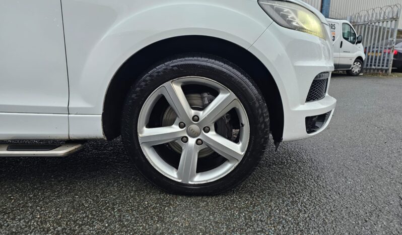 
								2013 AUDI Q7 3.0 TDI 245 Quattro S Line 5dr Tip Auto (VK12 LVX) full									